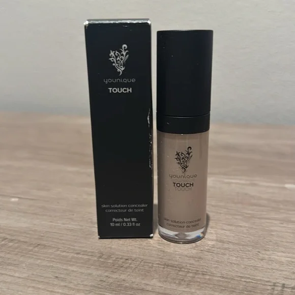 Younique Touch Skin Solution Concealer 10ml/0.33 fl oz - Marquisette - Picture 1 of 4